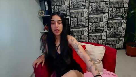 danielamonroe online show from May 19, 2026, 10:05 pm