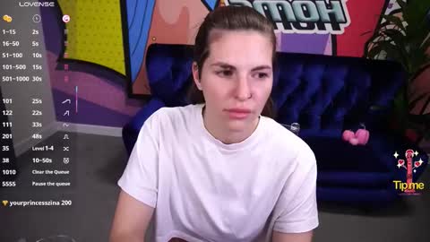 Snapshot of danielareign chatting on November 3, 2025, 5:58 pm danielareign online show from November 3, 2025, 5:58 pm