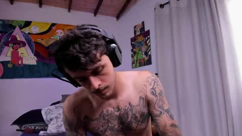 Snapshot of daniele_bunny chatting on May 17, 2026, 6:26 pm Daniele Bunny online show from May 17, 2026, 6:26 pm