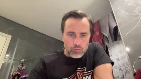 danieleitaly85 online show from May 12, 2026, 10:56 am