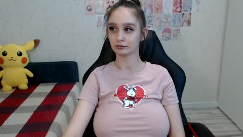 Daniella Martin online show from April 3, 2026, 12:41 am