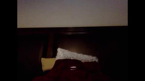 daniellbisous online show from May 6, 2026, 5:46 am