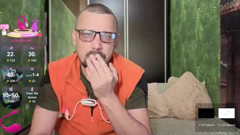 Snapshot of danielocool chatting on September 22, 2025, 6:15 am DanieloCool online show from September 22, 2025, 6:15 am