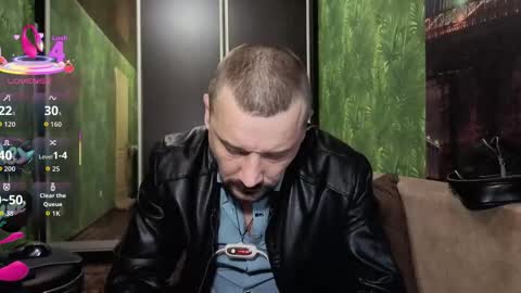 Snapshot of danielocool chatting on October 1, 2025, 5:57 am DanieloCool online show from October 1, 2025, 5:57 am