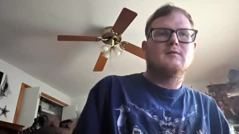 Daniel    y. online show from September 11, 2025, 10:32 pm