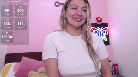 Snapshot of danika_bellaa chatting on February 6, 2026, 1:32 am K A R O L online show from February 6, 2026, 1:32 am