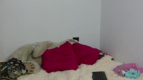 danilove online show from November 9, 2025, 3:43 pm