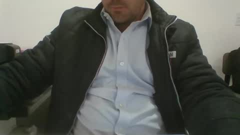 Dani Oli online show from October 23, 2025, 9:57 pm