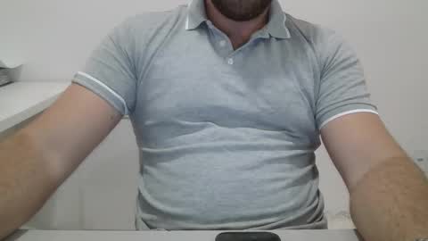 Dani Oli online show from November 5, 2025, 10:43 pm