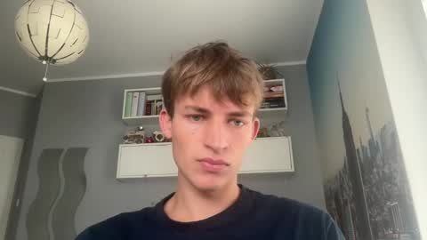 Snapshot of daniosunshine chatting on February 15, 2025, 10:55 am danio hot online show from February 15, 2025, 10:55 am