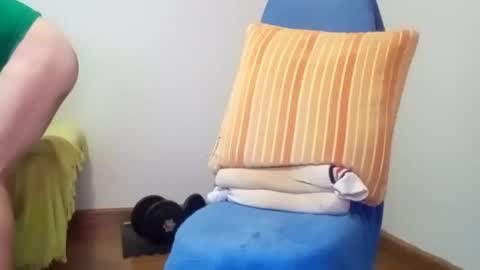 Snapshot of daniroca8 chatting on December 5, 2025, 3:30 pm daniroca8 online show from December 5, 2025, 3:30 pm