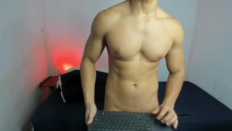 Snapshot of danisus chatting on April 29, 2026, 1:48 pm Danisus online show from April 29, 2026, 1:48 pm