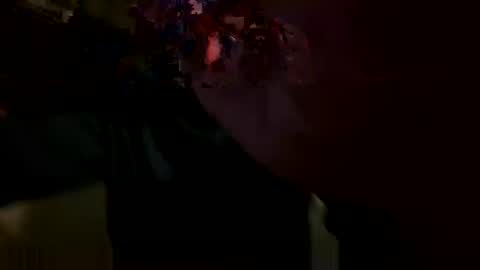 ZyRaMaxx online show from December 25, 2024, 2:46 am