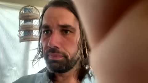 ZyRaMaxx online show from February 6, 2025, 7:07 pm