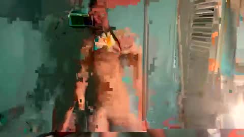 ZyRaMaxx online show from February 20, 2025, 1:57 am