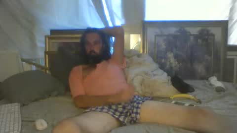 ZyRaMaxx online show from October 2, 2025, 10:17 pm