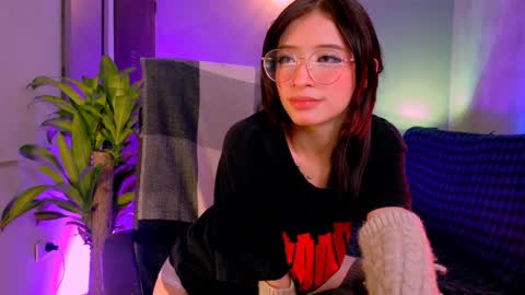 Snapshot of danita_veelz chatting on February 17, 2026, 8:33 am danita_veelz online show from February 17, 2026, 8:33 am