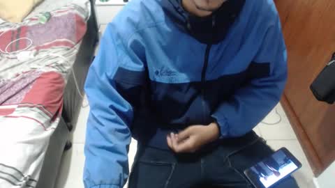 Snapshot of danivoyeur21 chatting on February 24, 2026, 8:51 pm daniel segura online show from February 24, 2026, 8:51 pm