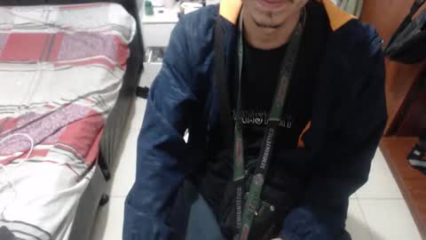 Snapshot of danivoyeur21 chatting on February 25, 2026, 11:36 pm daniel segura online show from February 25, 2026, 11:36 pm