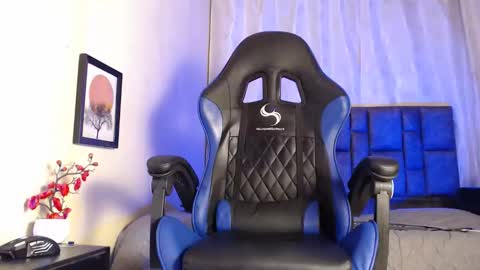 Snapshot of dann_brown chatting on September 10, 2025, 4:45 am Dann Brown online show from September 10, 2025, 4:45 am