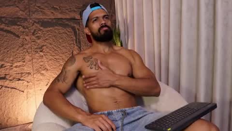 Dann saenz online show from April 5, 2026, 2:25 pm