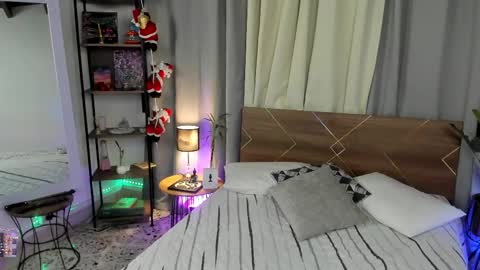 Dannacastle online show from November 17, 2025, 5:13 am