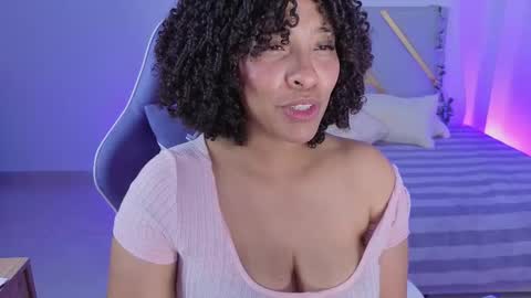 Snapshot of danna_berry chatting on October 24, 2025, 3:52 pm DannaBerry online show from October 24, 2025, 3:52 pm