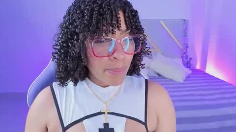 Snapshot of danna_berry chatting on October 27, 2025, 4:11 pm DannaBerry online show from October 27, 2025, 4:11 pm