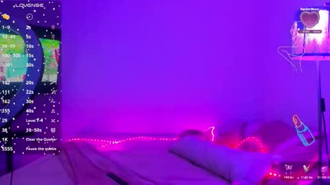 Danna Rhodes online show from February 10, 2026, 5:33 am