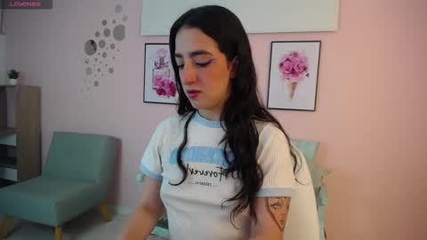 danna_wagner online show from November 20, 2025, 12:38 pm