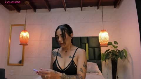 Snapshot of dannaa_williams chatting on October 6, 2025, 12:02 pm Danna online show from October 6, 2025, 12:02 pm