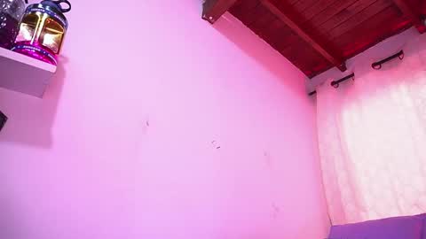 Snapshot of dannaberlin chatting on October 29, 2025, 7:15 pm Danna Berlin online show from October 29, 2025, 7:15 pm