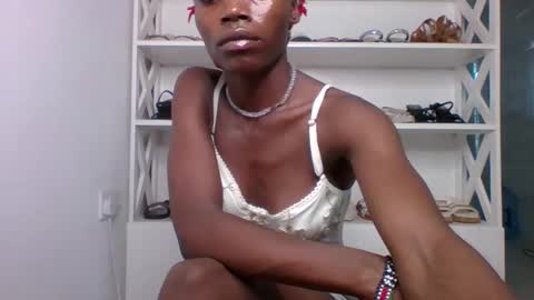 Snapshot of dannamikayla chatting on December 4, 2025, 4:11 am dannamikayla online show from December 4, 2025, 4:11 am