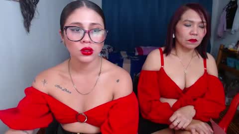 Snapshot of dannamomcerrat chatting on February 20, 2025, 2:51 am dannamomcerrat online show from February 20, 2025, 2:51 am