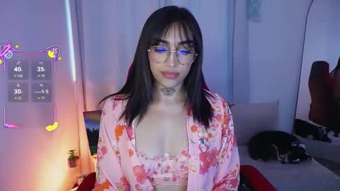 Snapshot of dannielle_ chatting on January 5, 2026, 7:39 pm online show from January 5, 2026, 7:39 pm