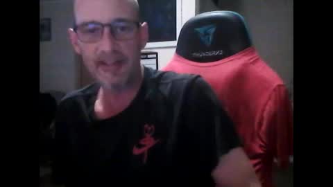 Snapshot of dannozdirekt chatting on November 3, 2025, 1:45 pm dannozdirekt online show from November 3, 2025, 1:45 pm