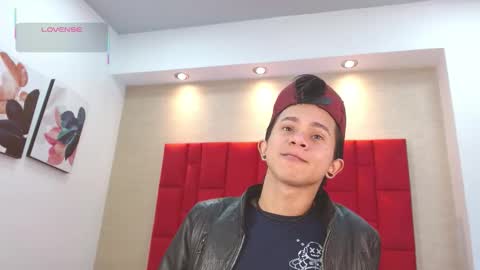 Danny online show from November 18, 2025, 1:59 pm