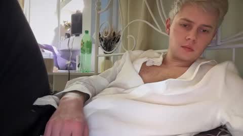 danny online show from October 29, 2025, 1:02 pm