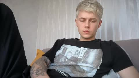 Snapshot of danny_love01 chatting on May 6, 2026, 2:44 pm danny online show from May 6, 2026, 2:44 pm