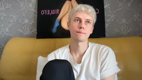 Snapshot of danny_love01 chatting on May 18, 2026, 11:16 am danny online show from May 18, 2026, 11:16 am