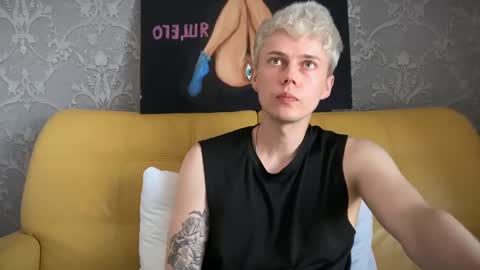 Snapshot of danny_love01 chatting on May 19, 2026, 8:53 am danny online show from May 19, 2026, 8:53 am