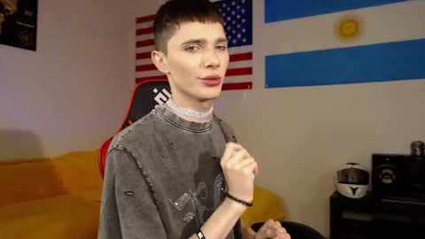 Danny online show from November 13, 2025, 10:25 am