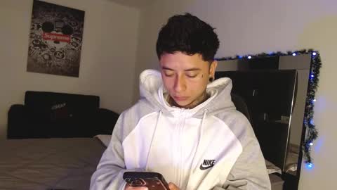 Snapshot of danny_stark chatting on December 28, 2024, 12:04 am Danny  online show from December 28, 2024, 12:04 am