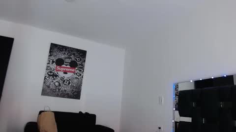 Snapshot of danny_stark chatting on February 9, 2025, 4:07 pm Danny  online show from February 9, 2025, 4:07 pm