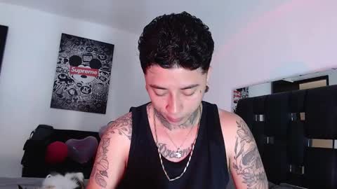 Snapshot of danny_stark chatting on February 18, 2025, 6:04 pm Danny  online show from February 18, 2025, 6:04 pm