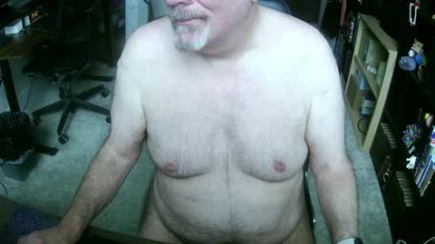 Snapshot of dannybear chatting on March 1, 2026, 4:42 pm Danny bear online show from March 1, 2026, 4:42 pm