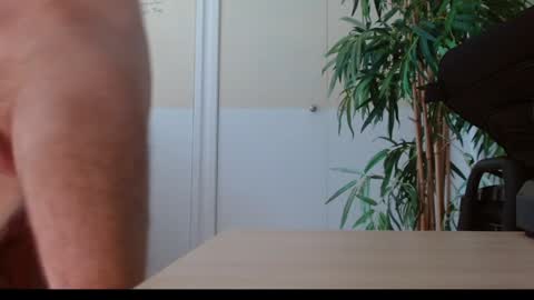 Danny online show from April 9, 2026, 1:49 am