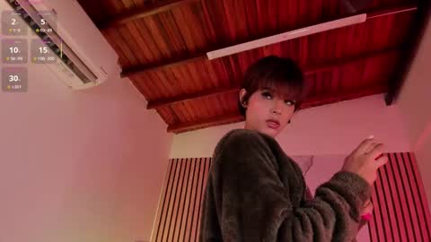 Snapshot of dannysastar_ chatting on October 25, 2025, 8:58 pm DANNYSA online show from October 25, 2025, 8:58 pm