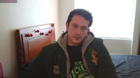 Dan online show from December 3, 2025, 3:32 pm