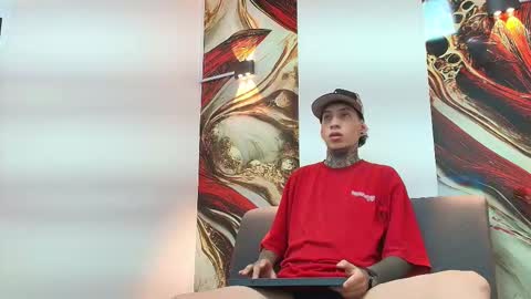 dante_armstrong online show from September 19, 2025, 5:42 am